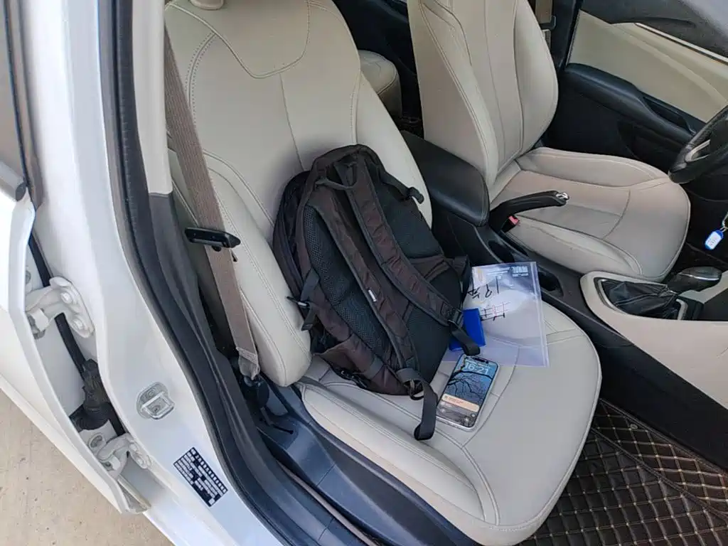 Buick Excelle — миниатюра 25