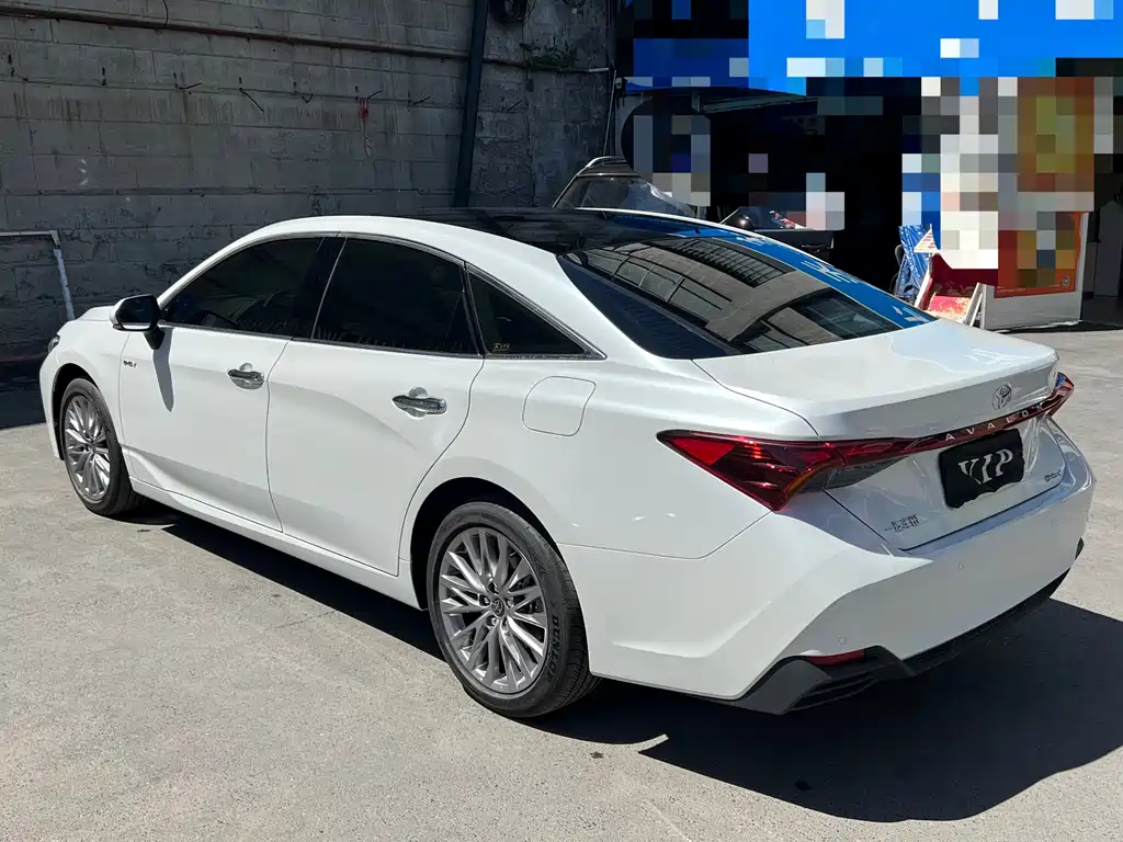 Toyota Avalon 2024 2.0L Luxury