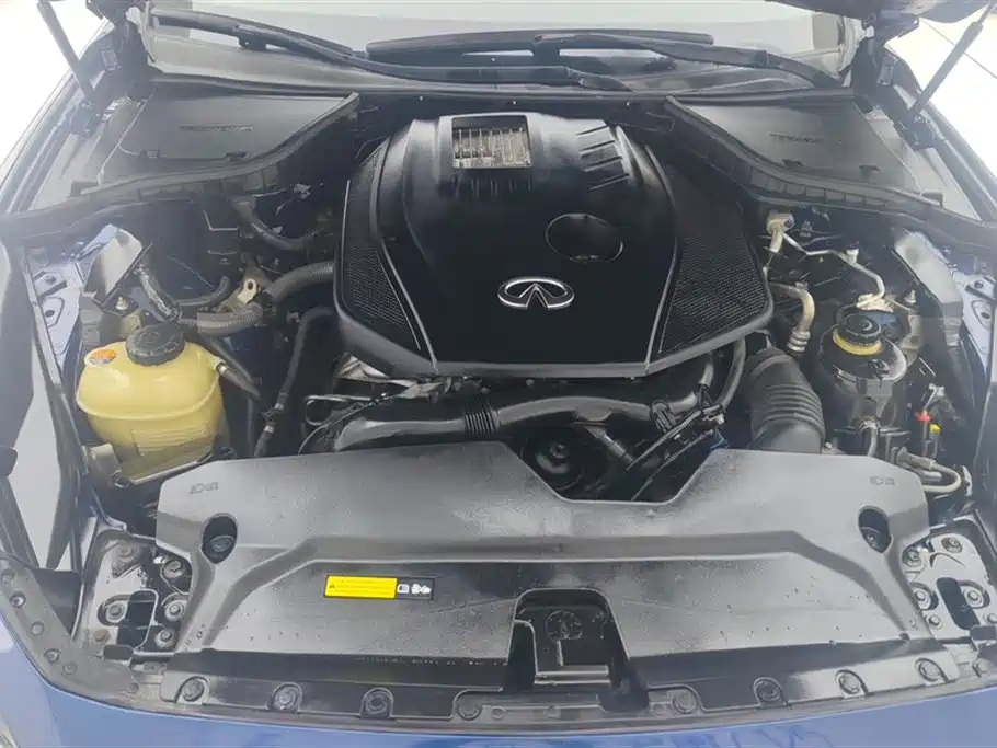 Infiniti Q50L 2016 2.0T Enjoy
