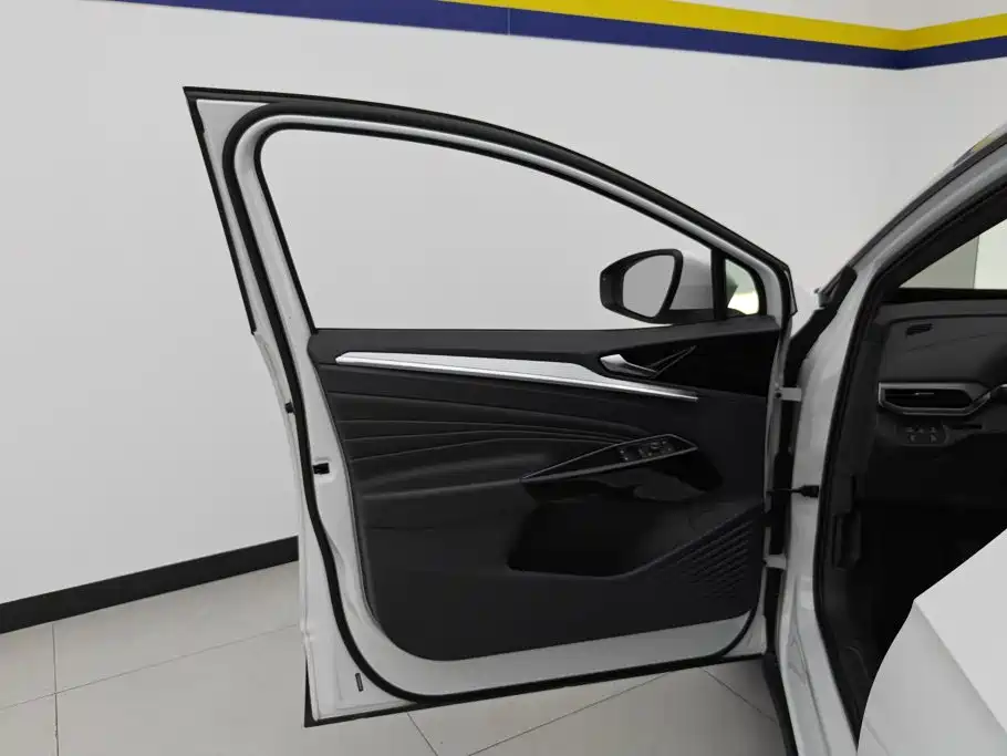 Volkswagen ID.4 Crozz — миниатюра 7