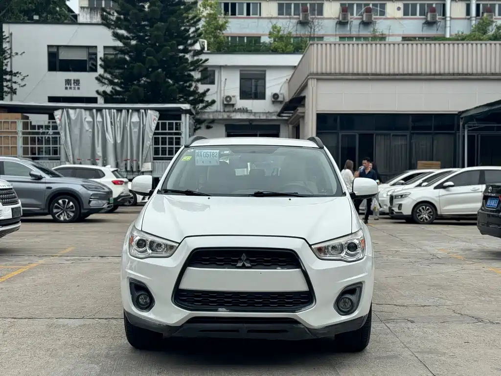 Mitsubishi ASX 1.6L Manual 2WD Standard Edition, фото 2