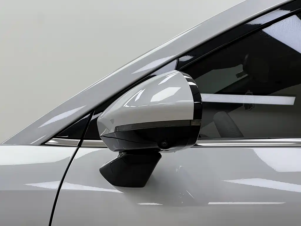 Wuling Xingguang S — миниатюра 11