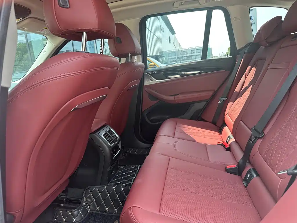 BMW X3 — миниатюра 7