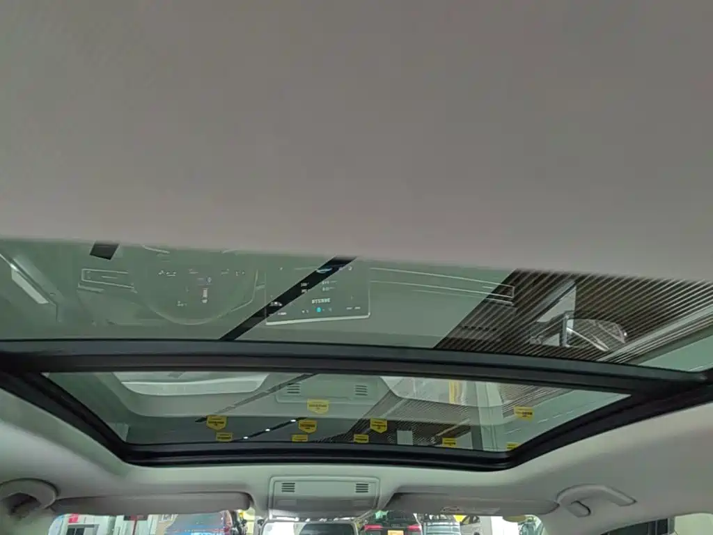 Volkswagen Sagitar — миниатюра 18