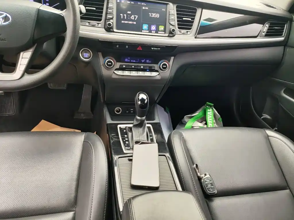 Hyundai Mistra — миниатюра 14
