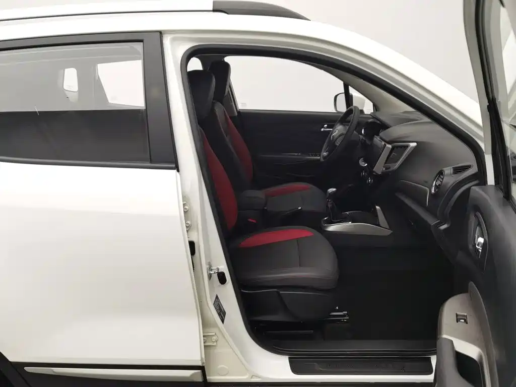 Changan CS15 — миниатюра 23
