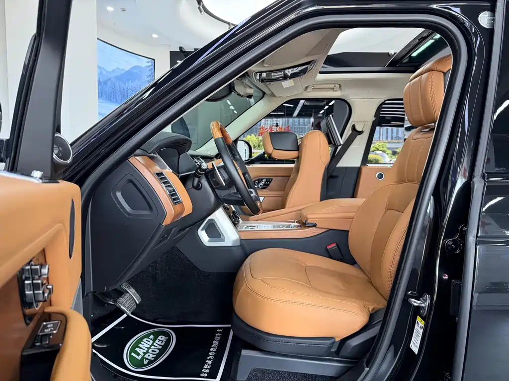 Land Rover Range Rover — миниатюра 9