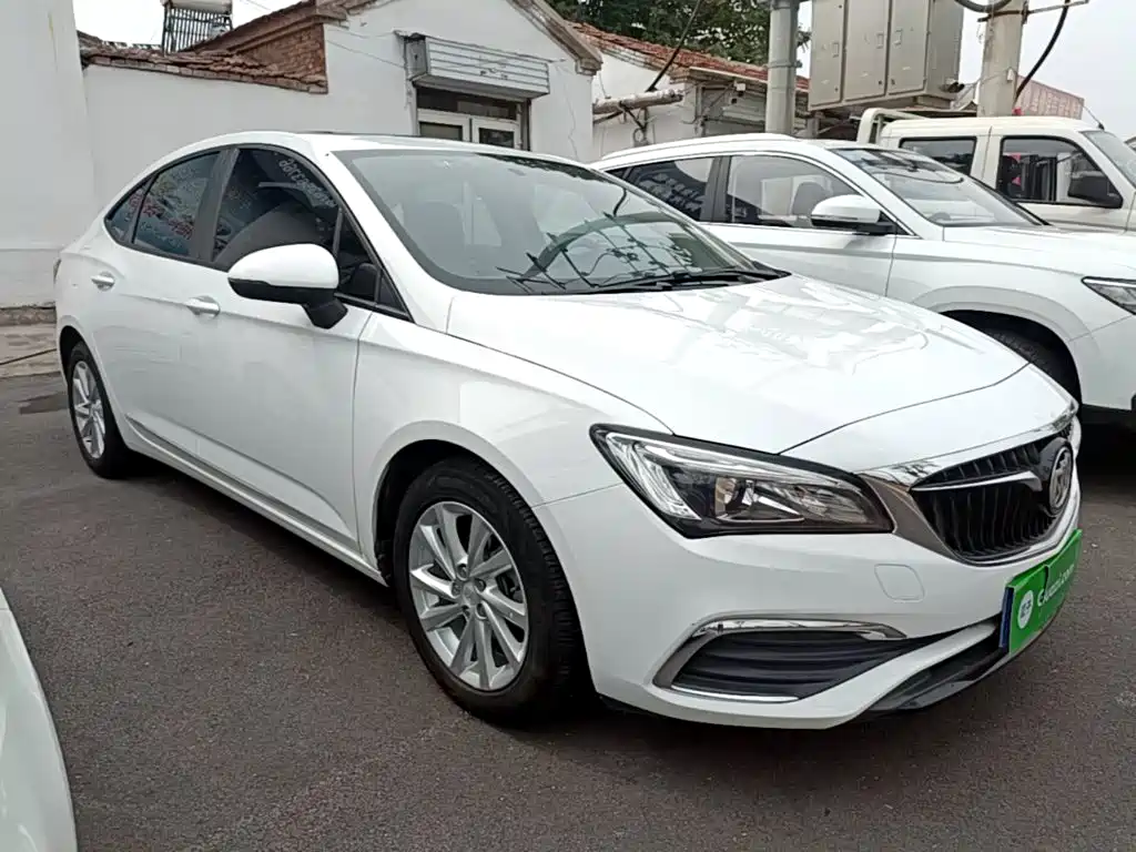 Buick Verano — миниатюра 4