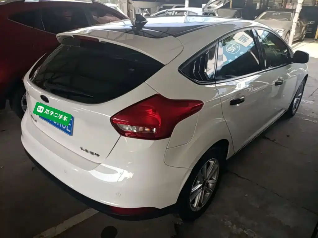 Ford Focus — миниатюра 7
