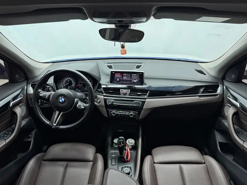 BMW X1 — миниатюра 6