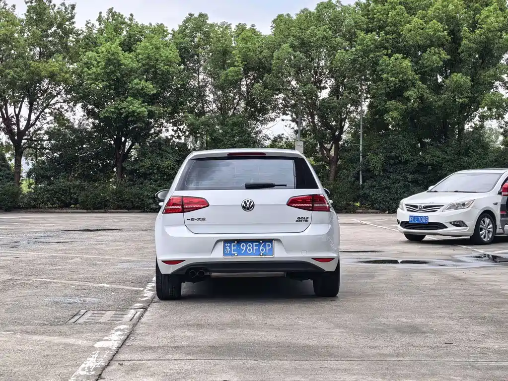 Volkswagen Golf — миниатюра 6