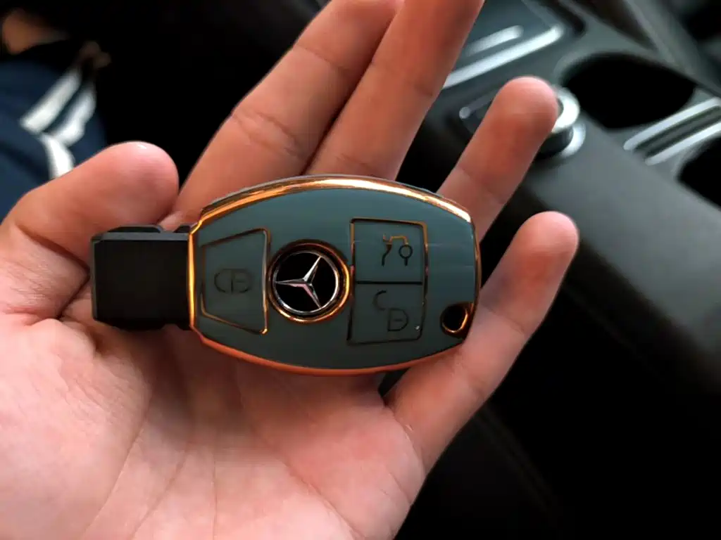 Mercedes-Benz GLA — миниатюра 9
