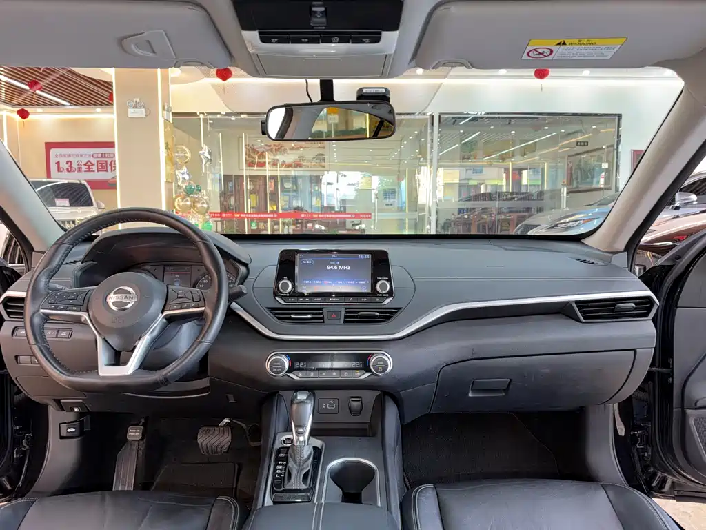 Nissan Teana — миниатюра 15