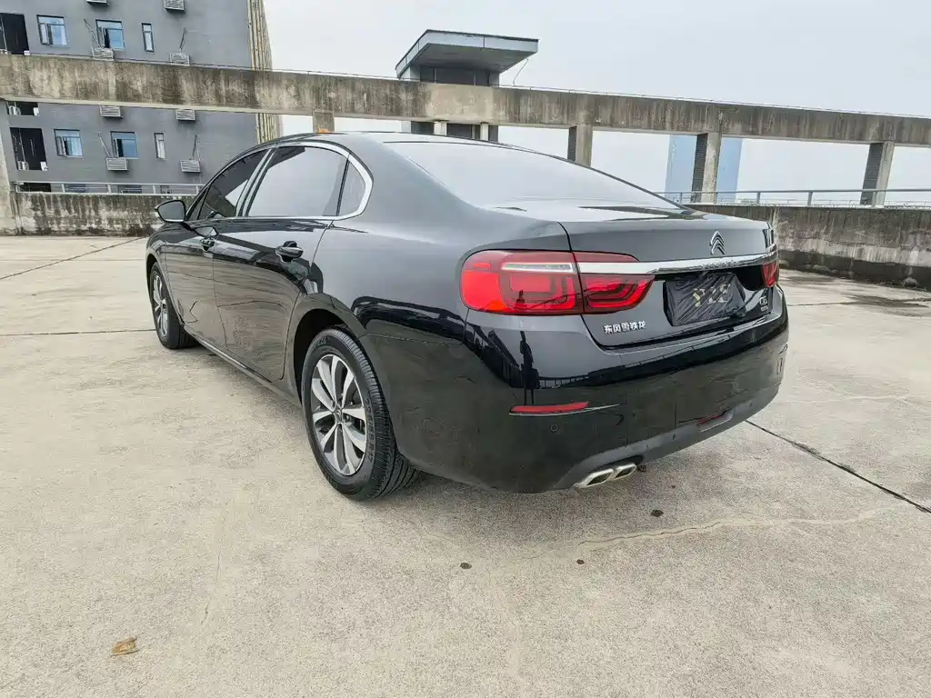 Citroen C6 — миниатюра 6