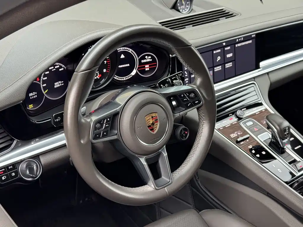 Porsche Panamera Hybrid — миниатюра 17