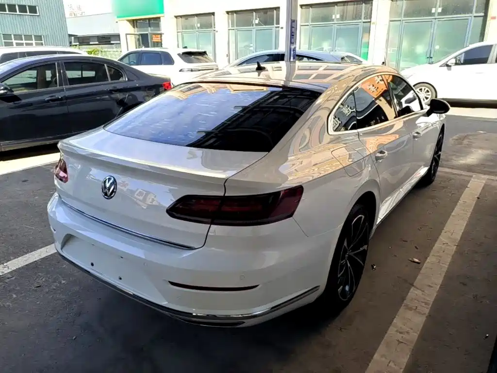 Volkswagen CC — миниатюра 7