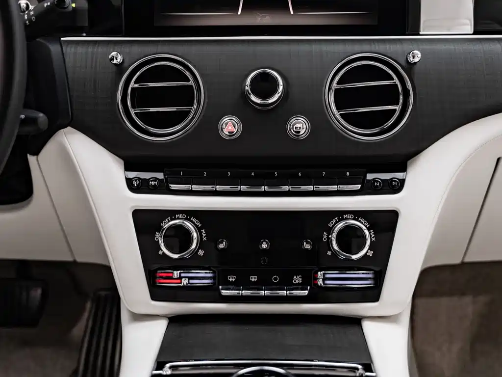 Rolls-Royce Ghost — миниатюра 9