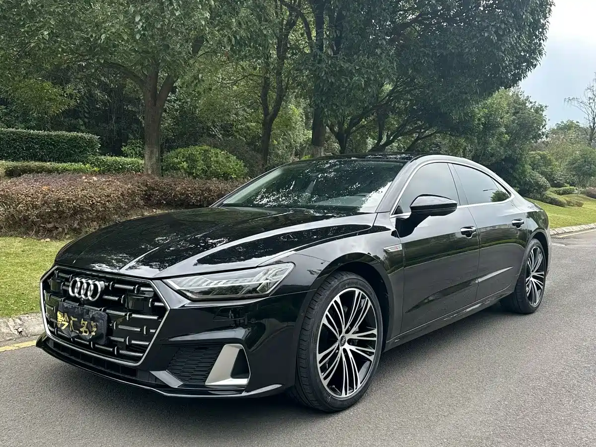 Audi A7L