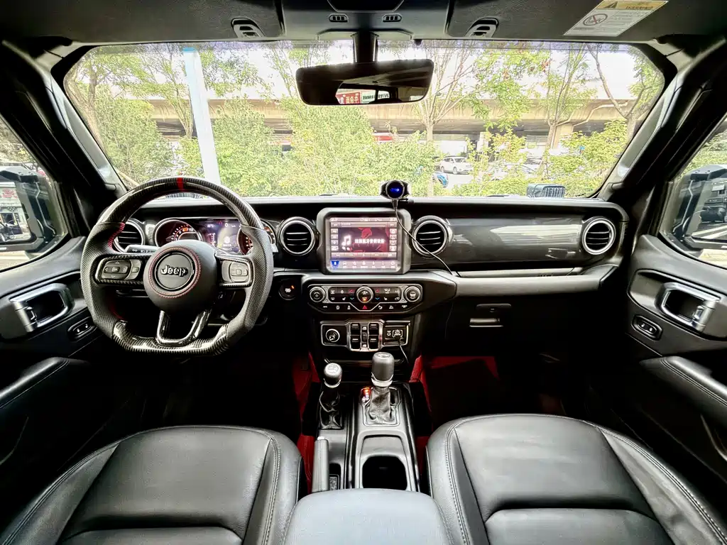 Jeep Wrangler — миниатюра 7