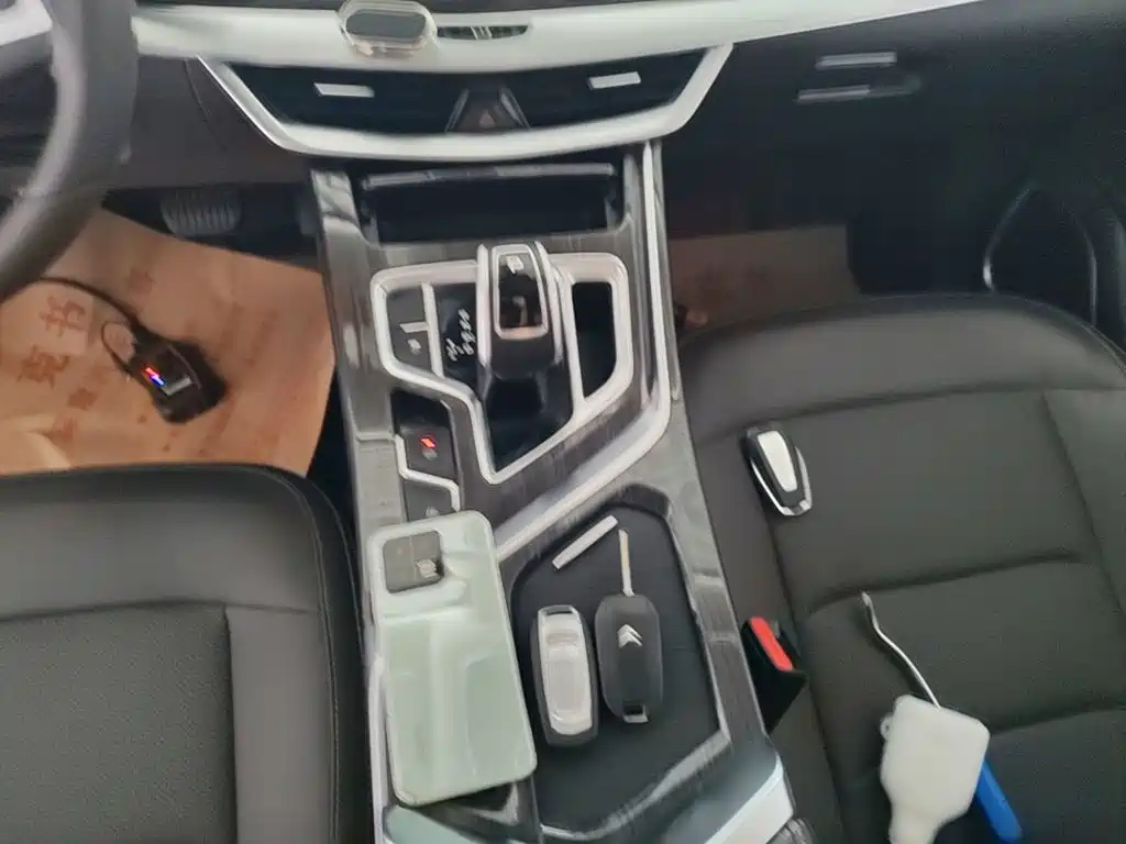 Geely Jia Ji — миниатюра 14
