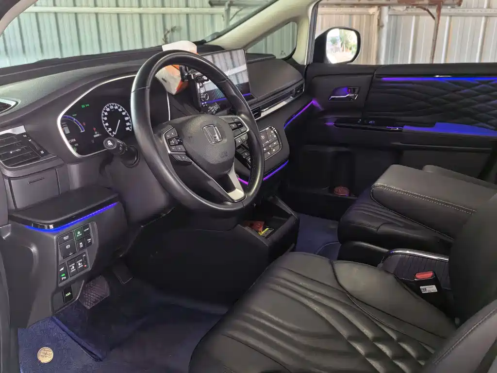 Honda Elysion — миниатюра 3