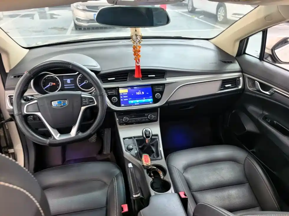 Geely Emgrand GS — миниатюра 10