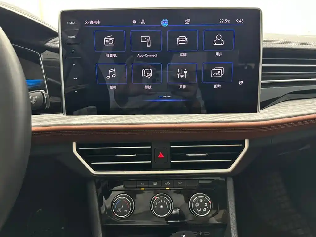 Volkswagen Sagitar — миниатюра 10