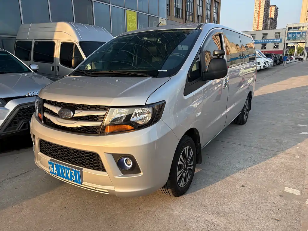 Купить JAC Refine Refine M3
