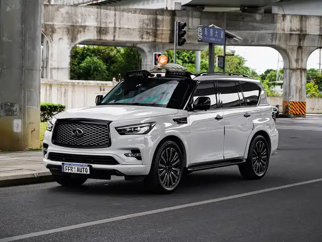 2016 Infiniti QX80