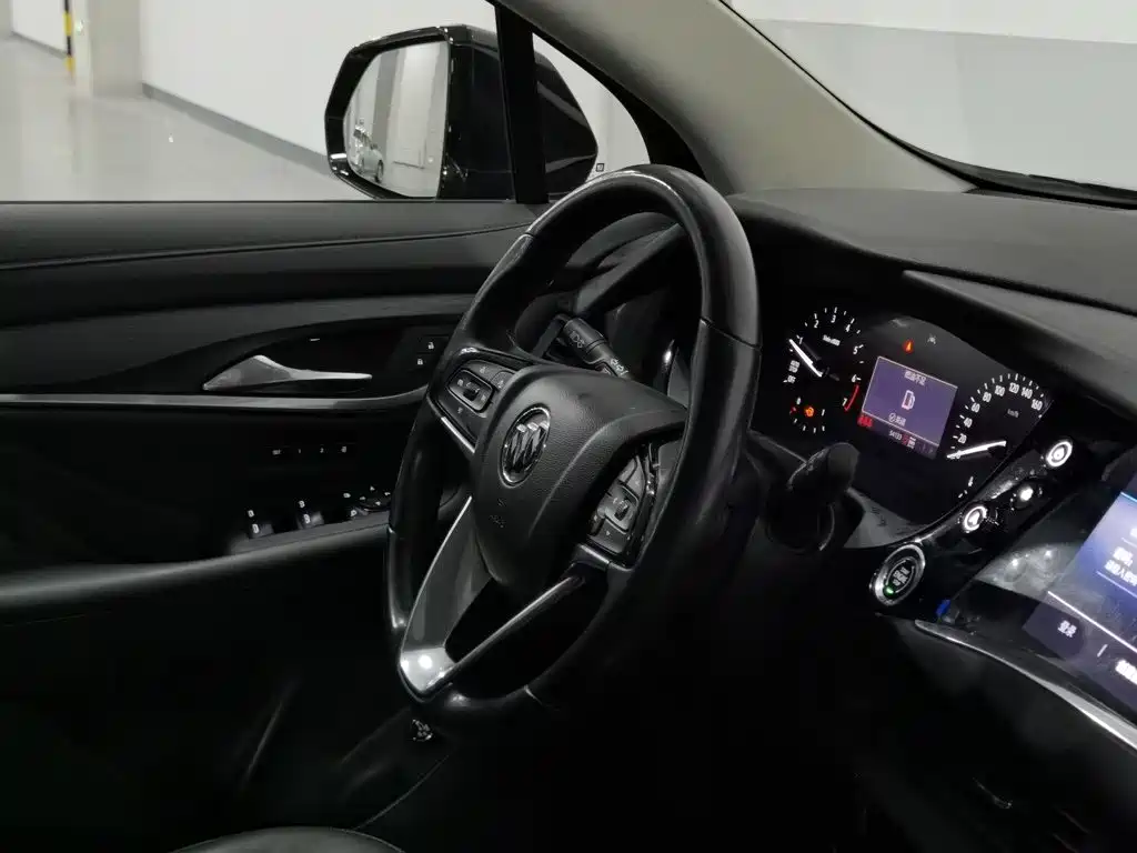 Buick Enclave — миниатюра 22