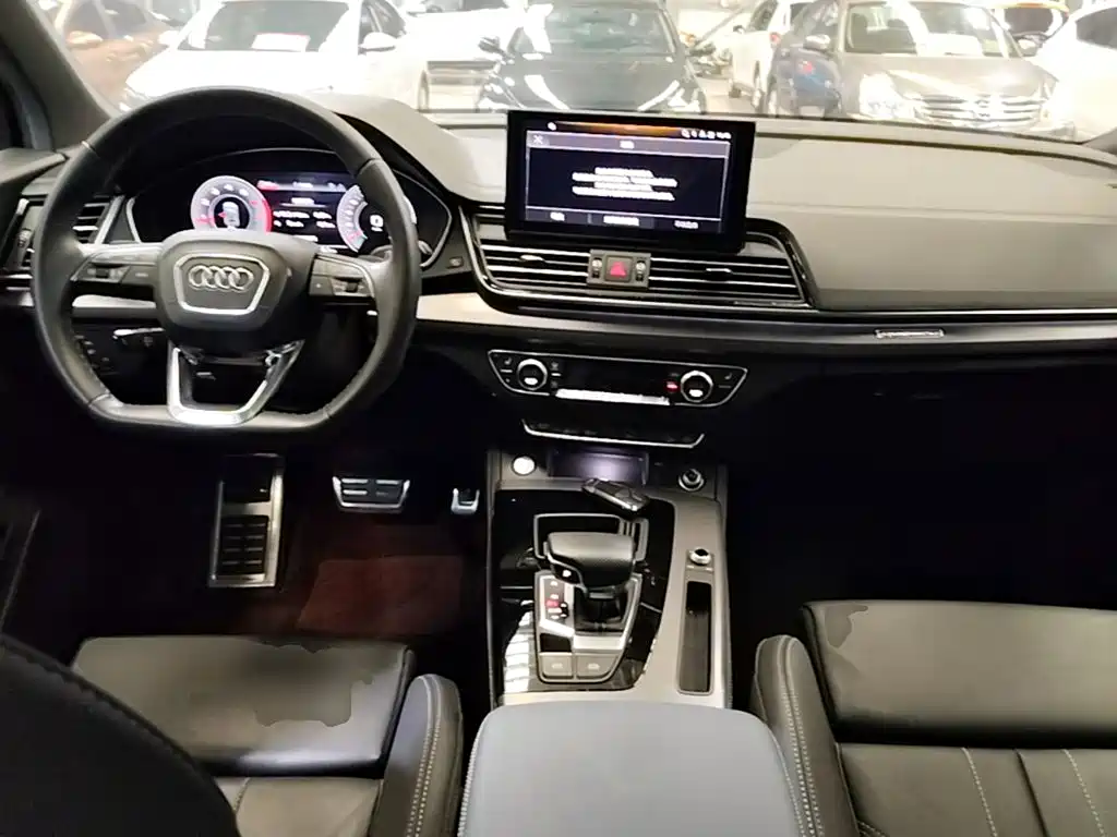 Audi Q5L — миниатюра 10