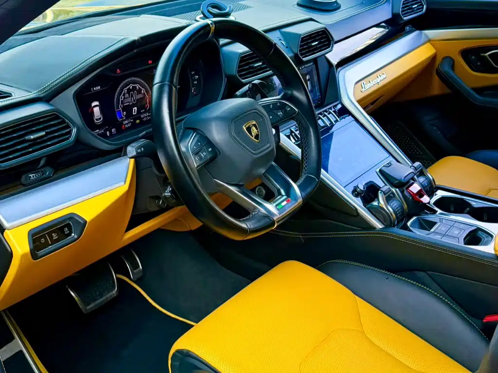 Lamborghini Urus — миниатюра 5