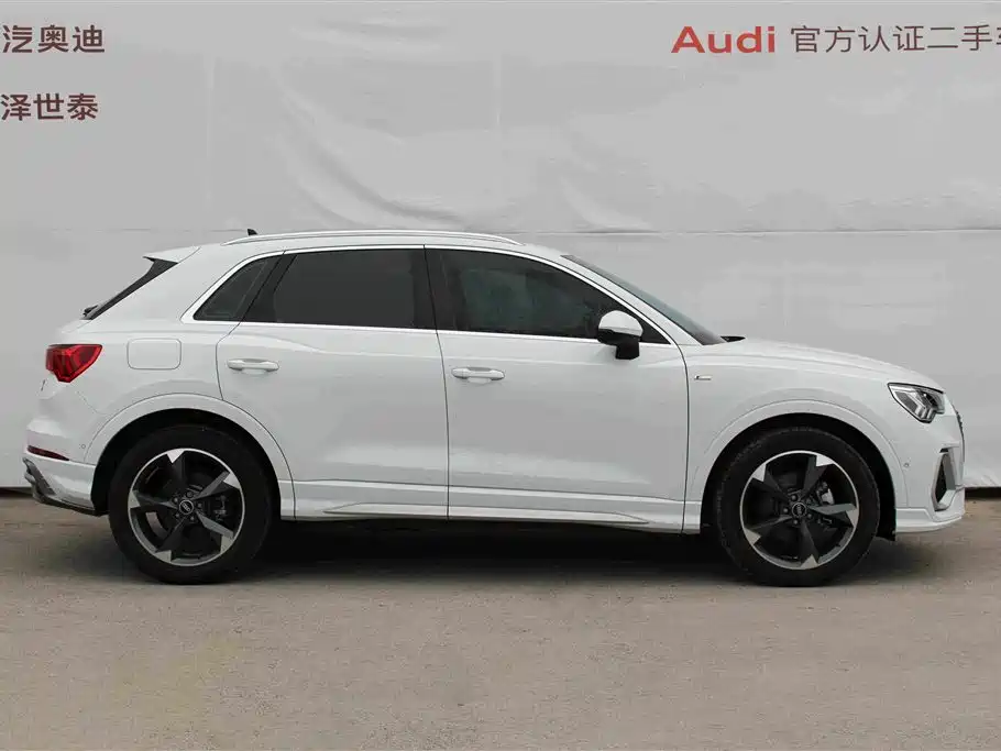 Audi Q3 — миниатюра 2