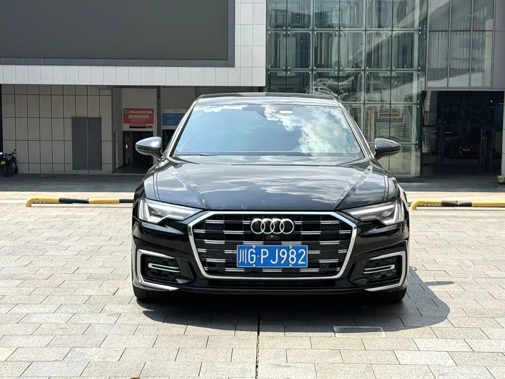 Audi A6L — миниатюра 2