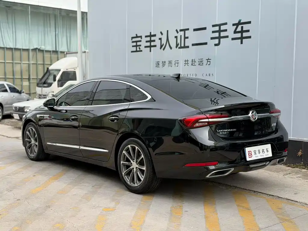 Buick LaCrosse — миниатюра 8