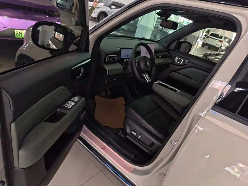 Baojun Yueye Plus — миниатюра 16