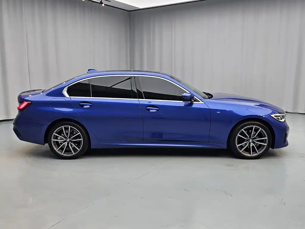 BMW 3 Series — миниатюра 7
