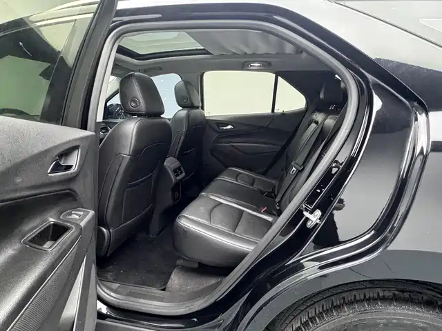 Chevrolet Equinox — миниатюра 12