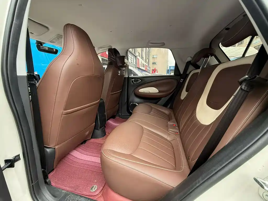 Wuling Bingo — миниатюра 6