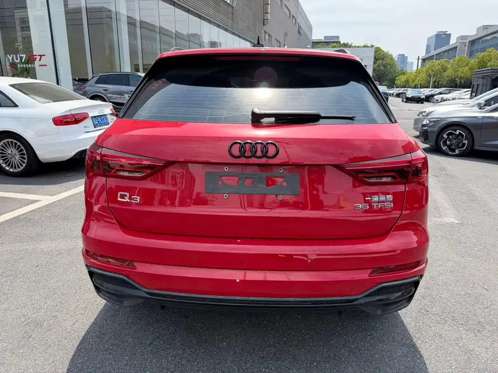 Audi Q3 2022 35 TFSI Fashion