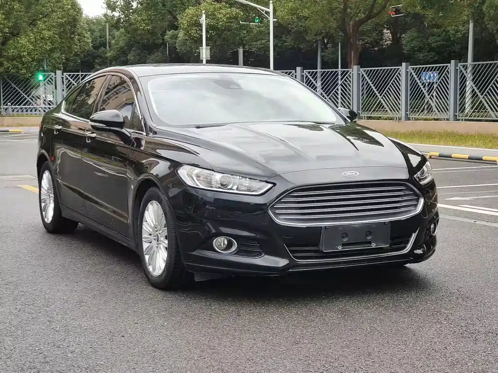 Ford Mondeo — миниатюра 3