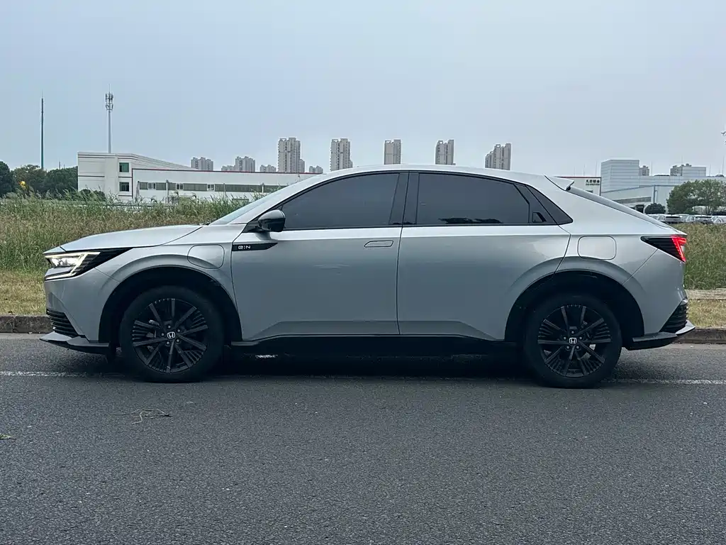 Honda e:NP2 — миниатюра 7