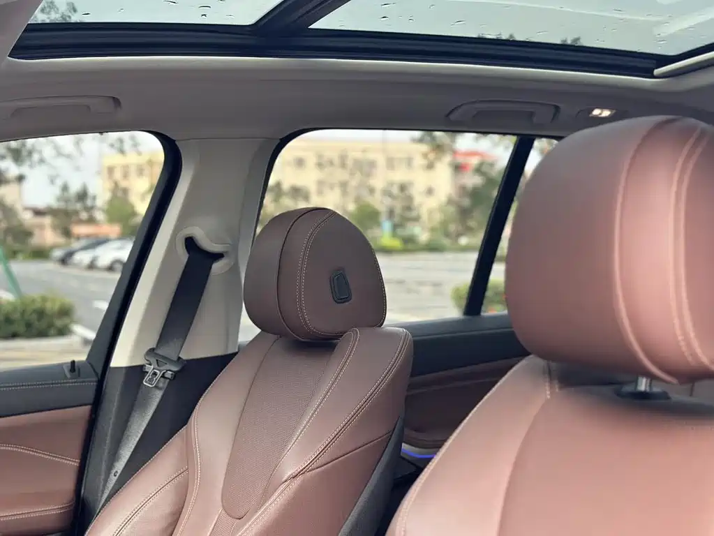 BMW X5 (Import) — миниатюра 15