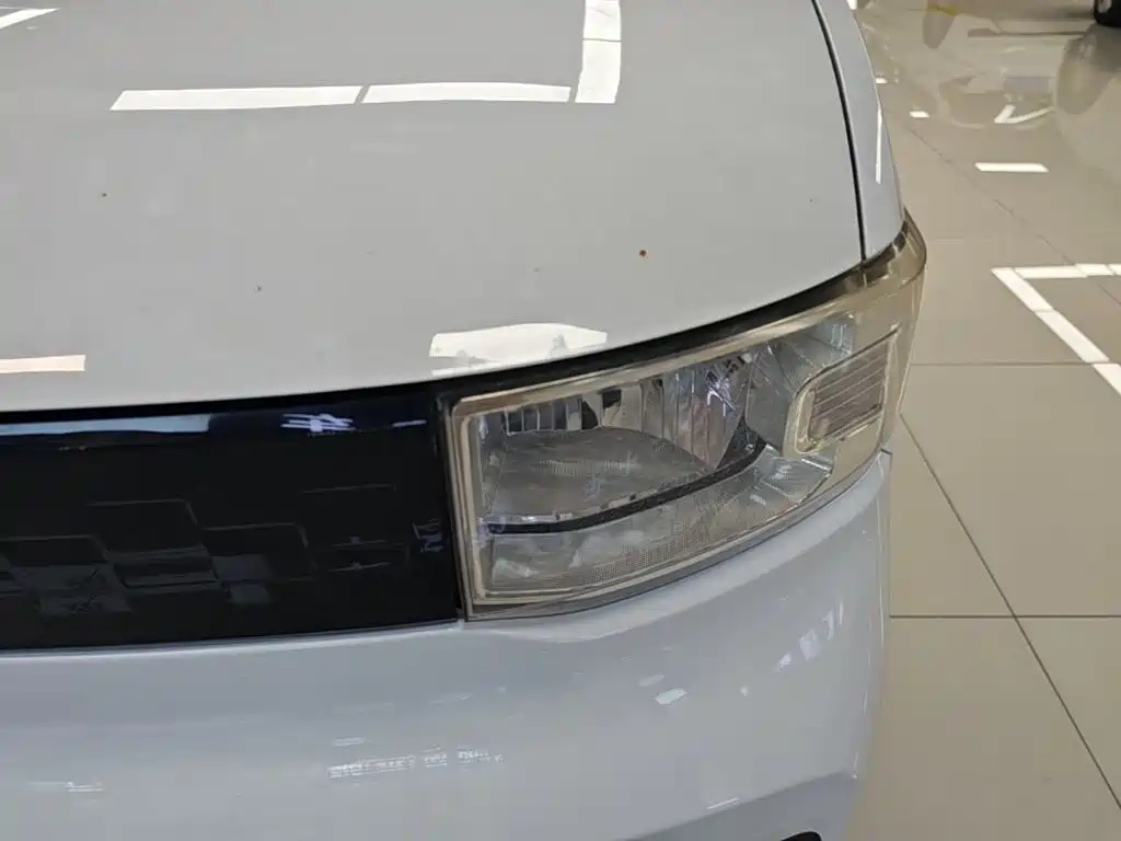 Wuling MINIEV — миниатюра 24