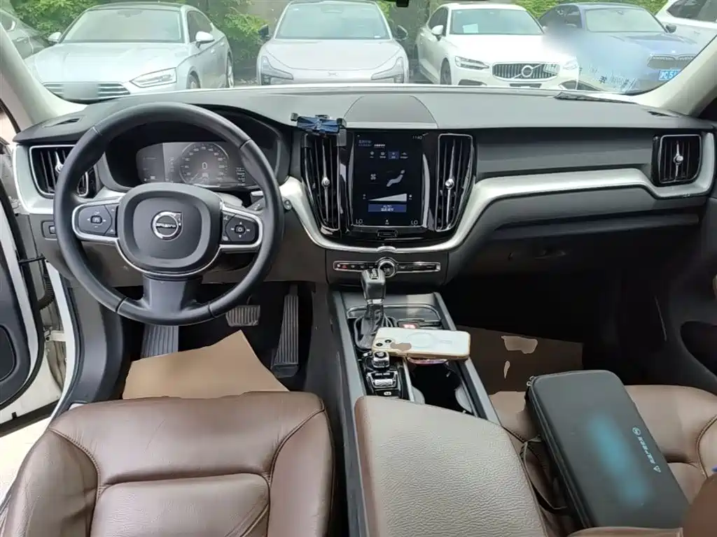 Volvo XC60 2019 T5 VI