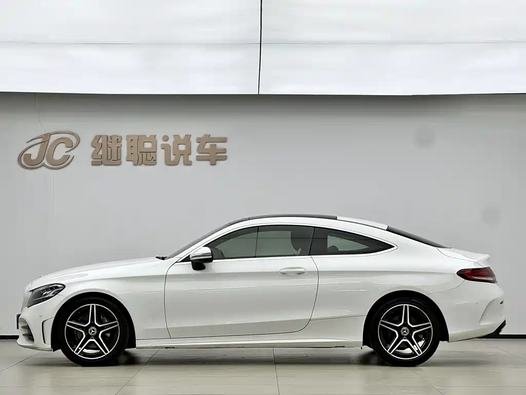 Mercedes-Benz C-Class (Import) — миниатюра 5