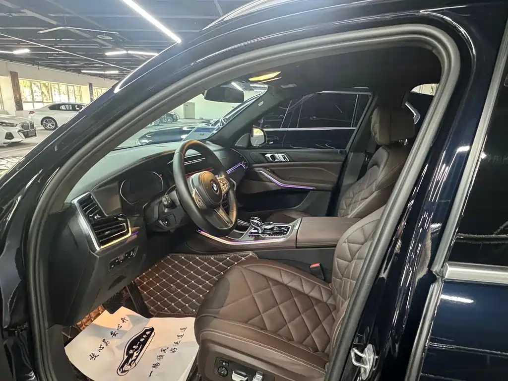 BMW X5 Facelift xDrive 30Li Premium Type M Sport Package, фото 5