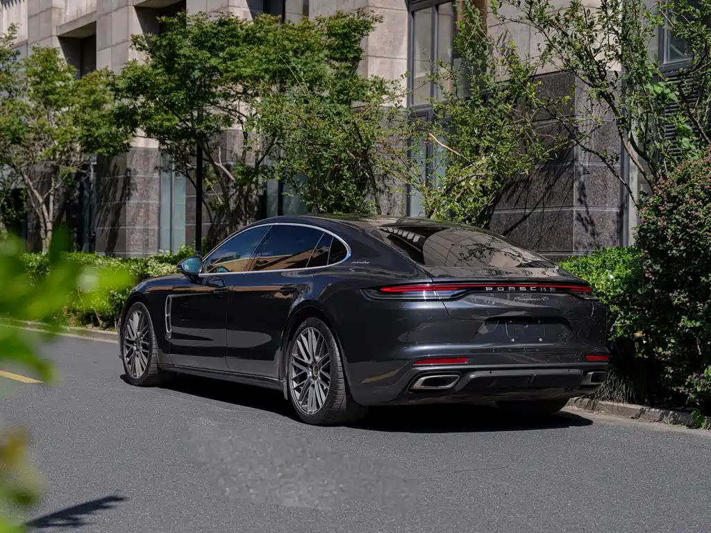 Porsche Panamera — миниатюра 5