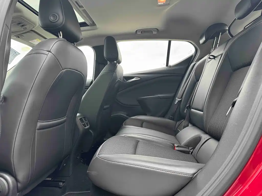 Buick Verano — миниатюра 5