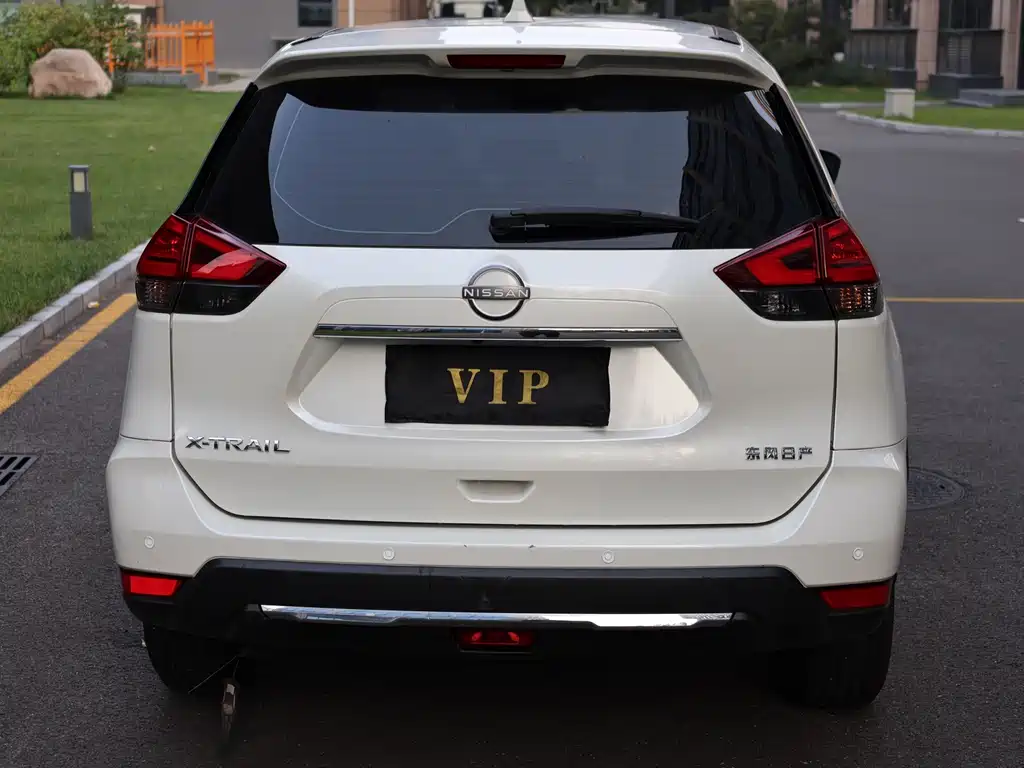 Nissan X-Trail — миниатюра 5